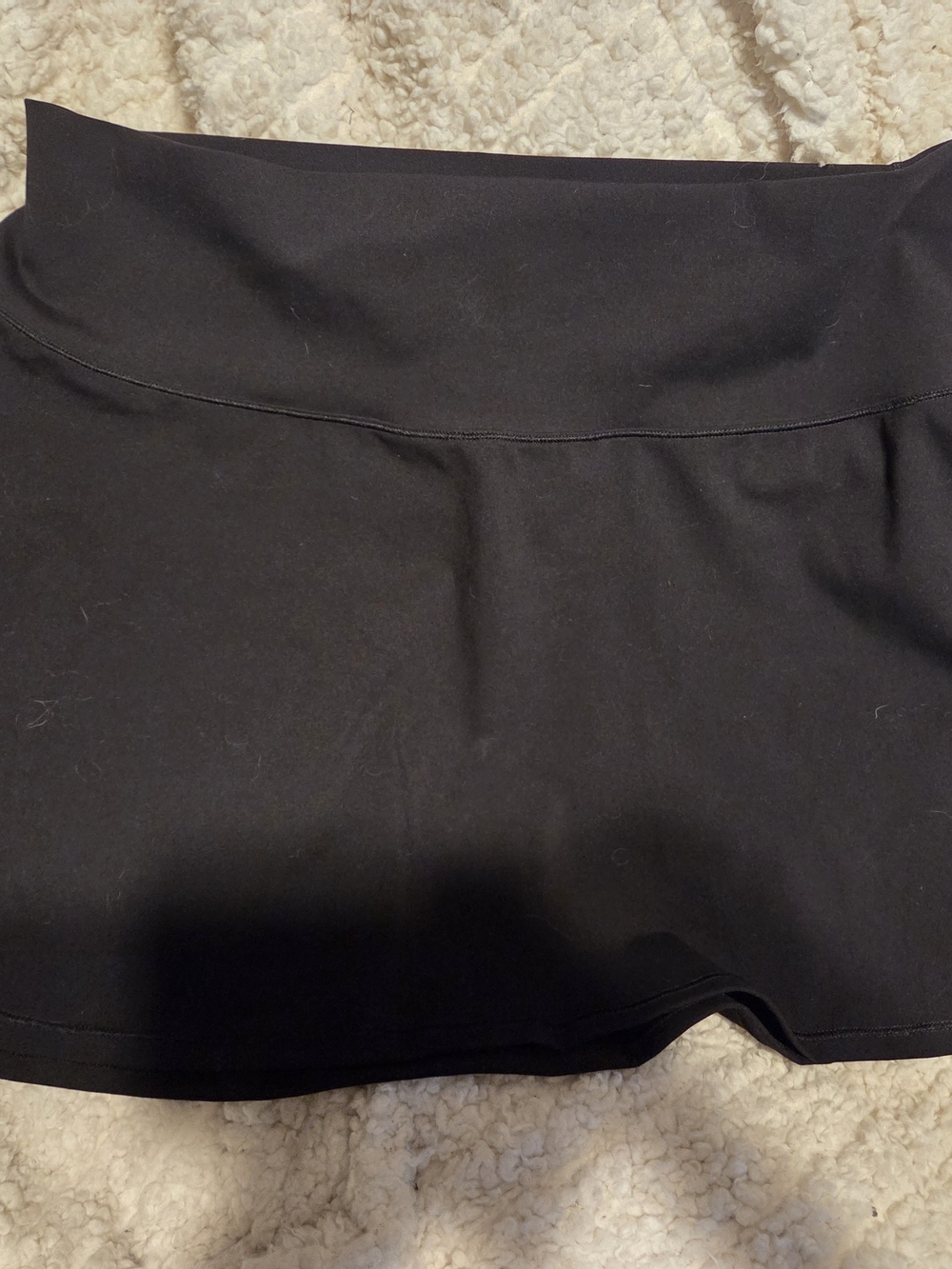 Vuori Black and Heather Gray Athletic Skirt